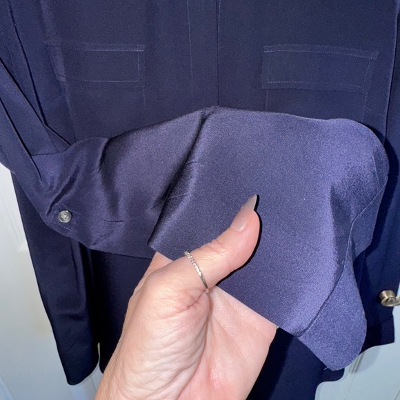 Ann Taylor Woman's 18T Navy Blue Silk Blouse - Picture 4 of 7